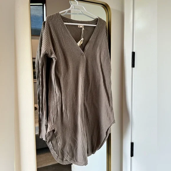 Hem & Thread Waffle Cardigan - Picture 2 of 3